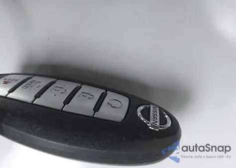 2017 Nissan Maxima 3.5 Platinum from USA, damaged, VIN 1N4AA6AP0HC384104